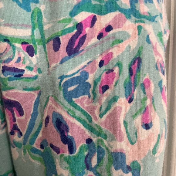Lilly Pulitzer top popover UPF 50 - Picture 5 of 6